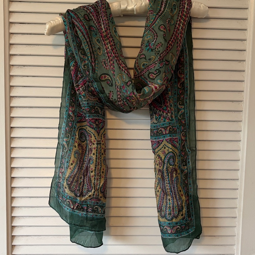 Green and gold Paisley silk Scarf
